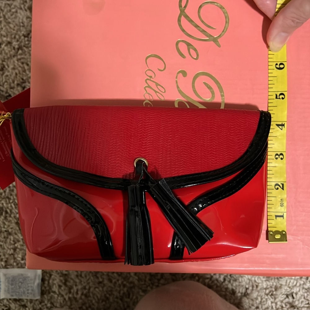Make-Up Bag (No Cosmetic/Make-Up in it) - Picture 6 of 7